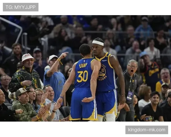 巴特勒关键挡拆拉开空间提效，带动球队季后赛攻防升级