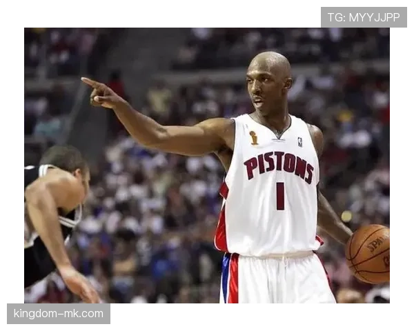 本·华莱士防守强硬对比内线冲击力显著提升活塞防守体系效率