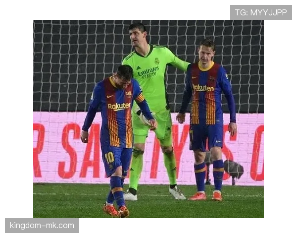 进球判定的核心规则：球整体越过门线才算有效得分